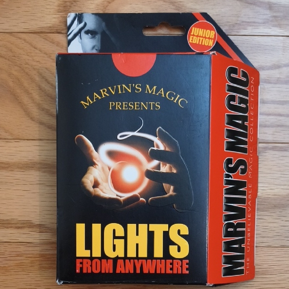 FAO Schwarz Marvin's Magic Lights From Anywhere NWT